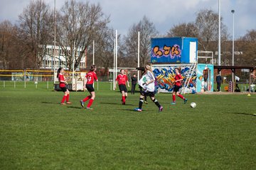 Bild 96 - C-Juniorinnen Kieler MTV -  MTSV POlympia Neumuenster : Ergebnis: 1:0